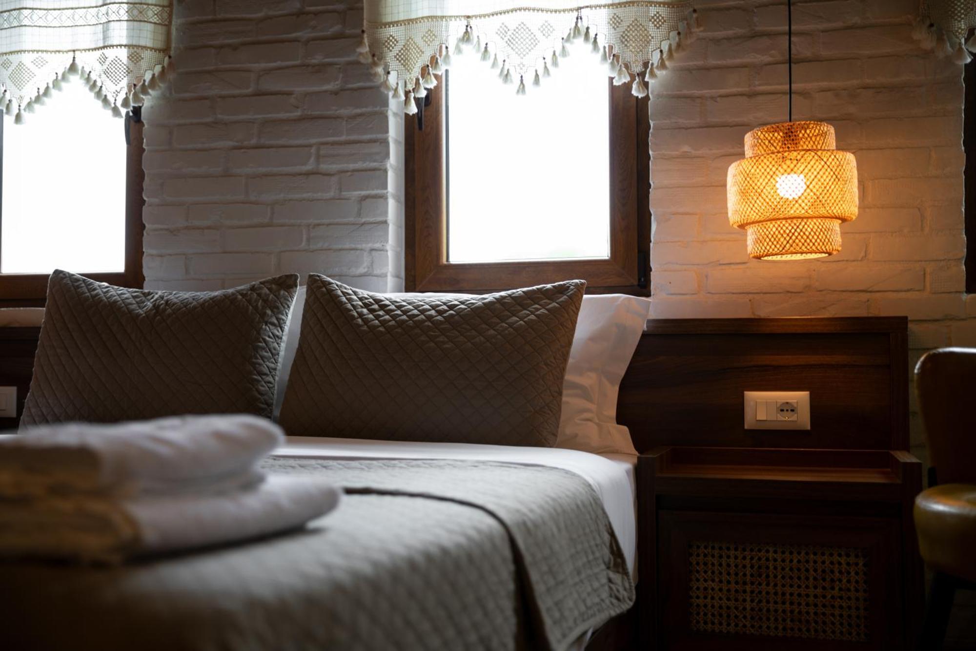 The Stone Sky Hotel Gjirokastër Екстериор снимка