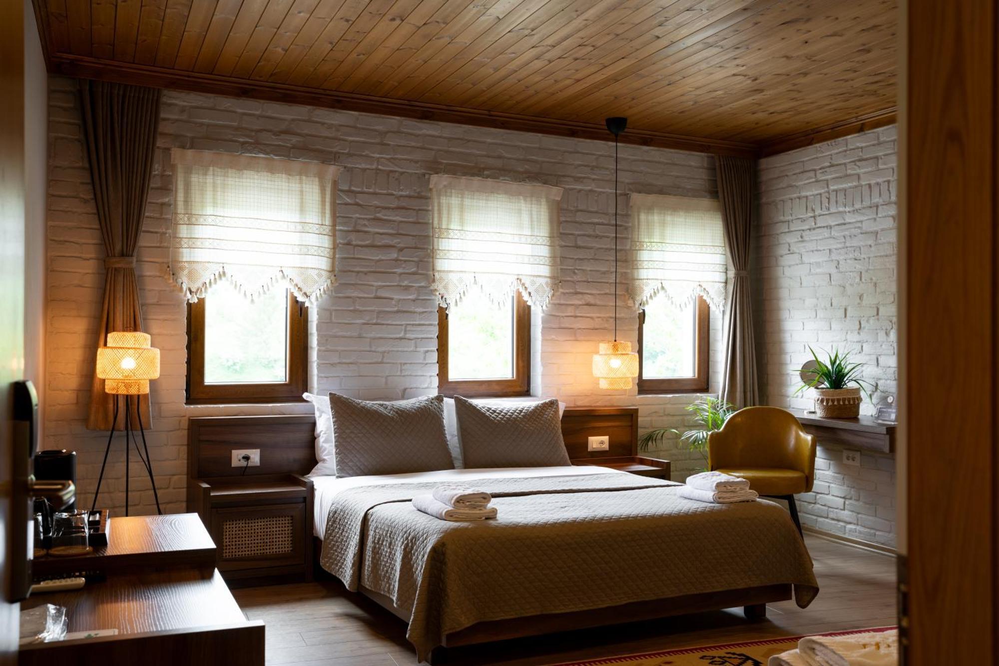 The Stone Sky Hotel Gjirokastër Екстериор снимка