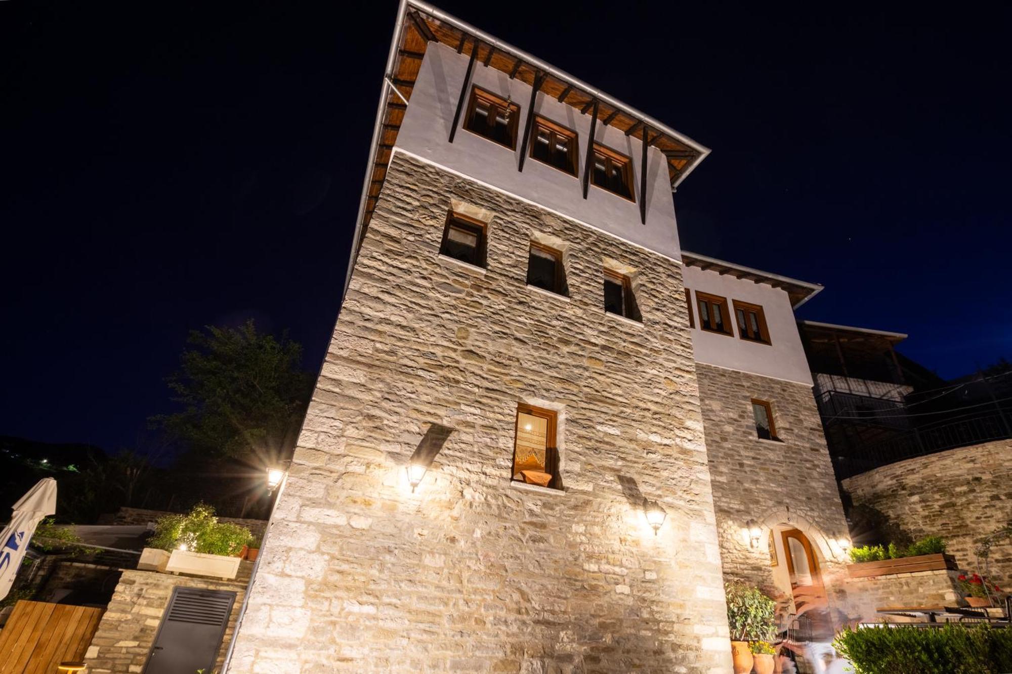 The Stone Sky Hotel Gjirokastër Екстериор снимка